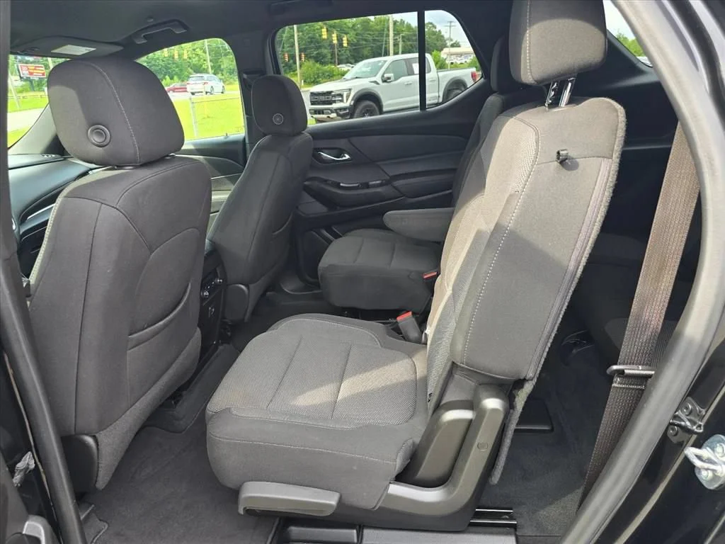 Used 2022 MOSAIC BLACK METALLIC Chevrolet LT Cloth image 10
