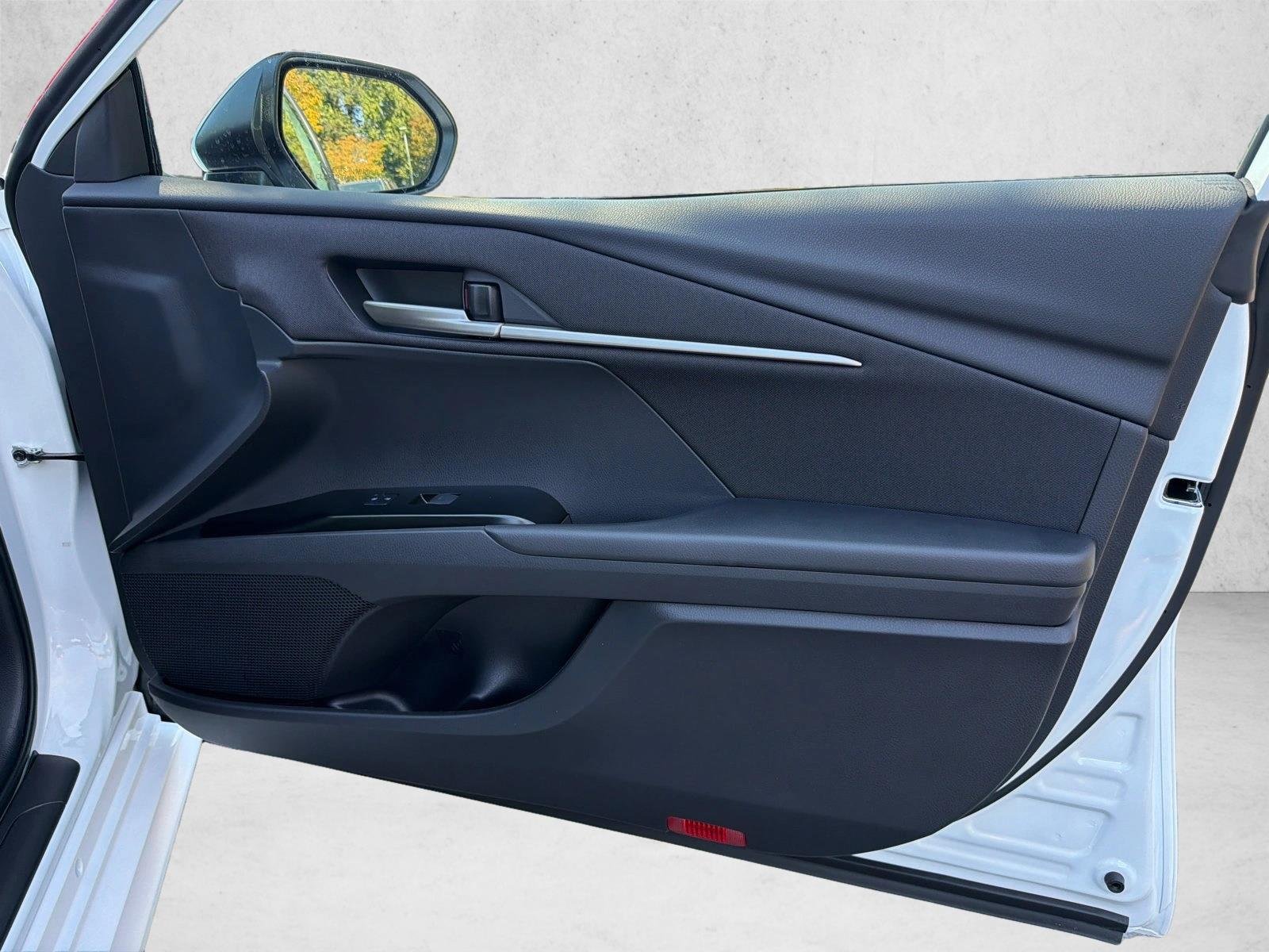 New 2026 Ice Cap Toyota LE image 14
