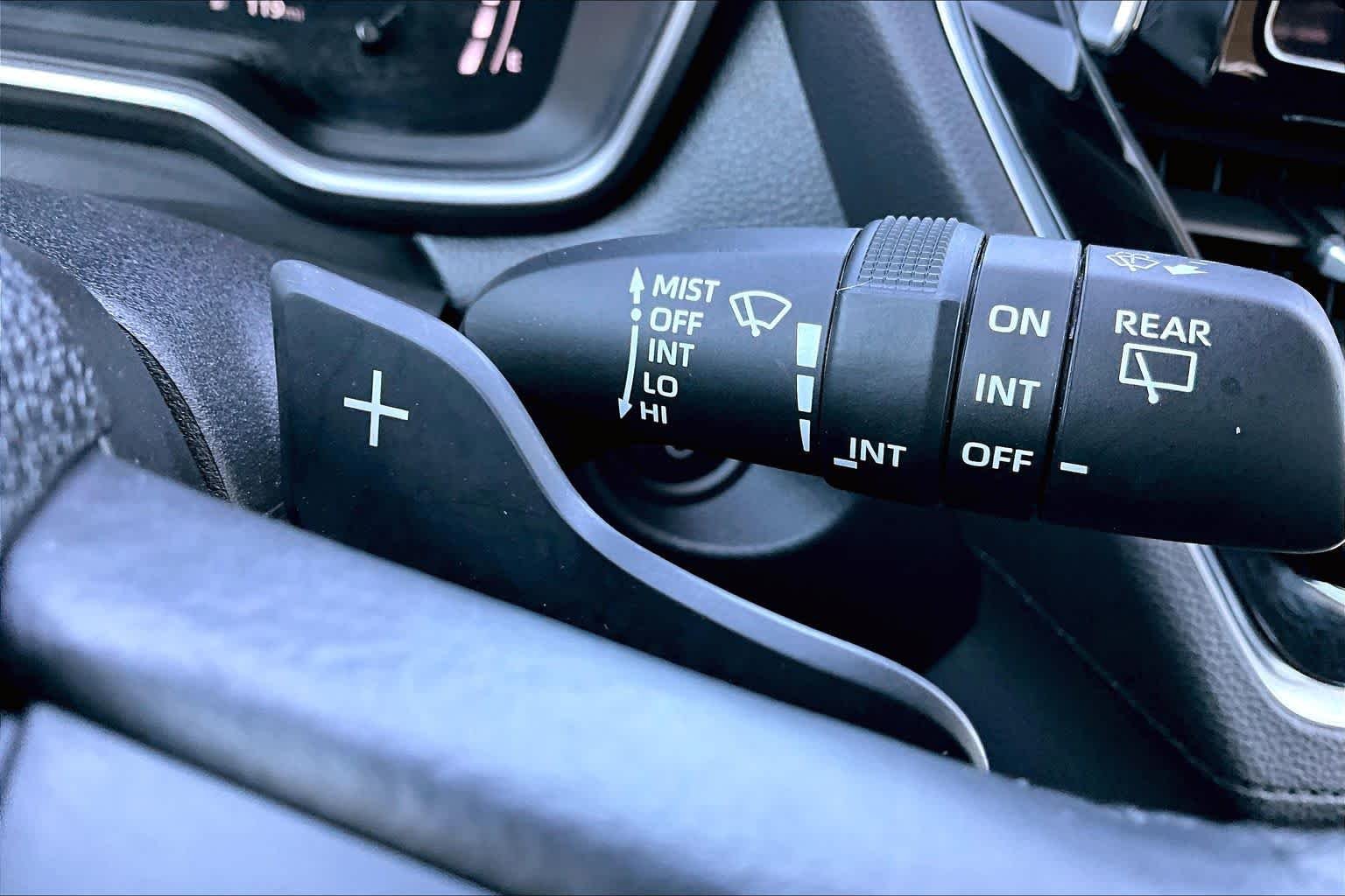 Used 2024 Wind Chill Pearl Toyota Hybrid XSE image 33