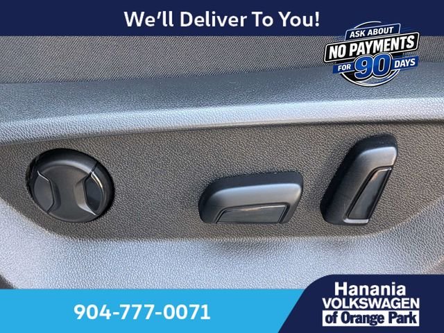Used 2023 Gray Volkswagen 3.6L V6 SE w/Technology image 20