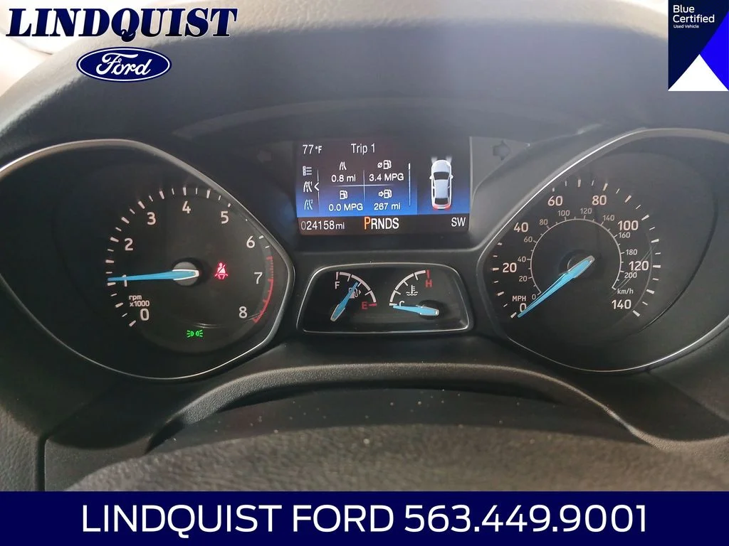 Used 2018 Blue Ford SE image 12