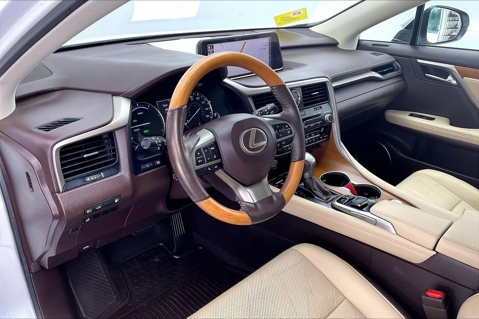 Used 2018 Eminent White Pearl Lexus 450h image 14