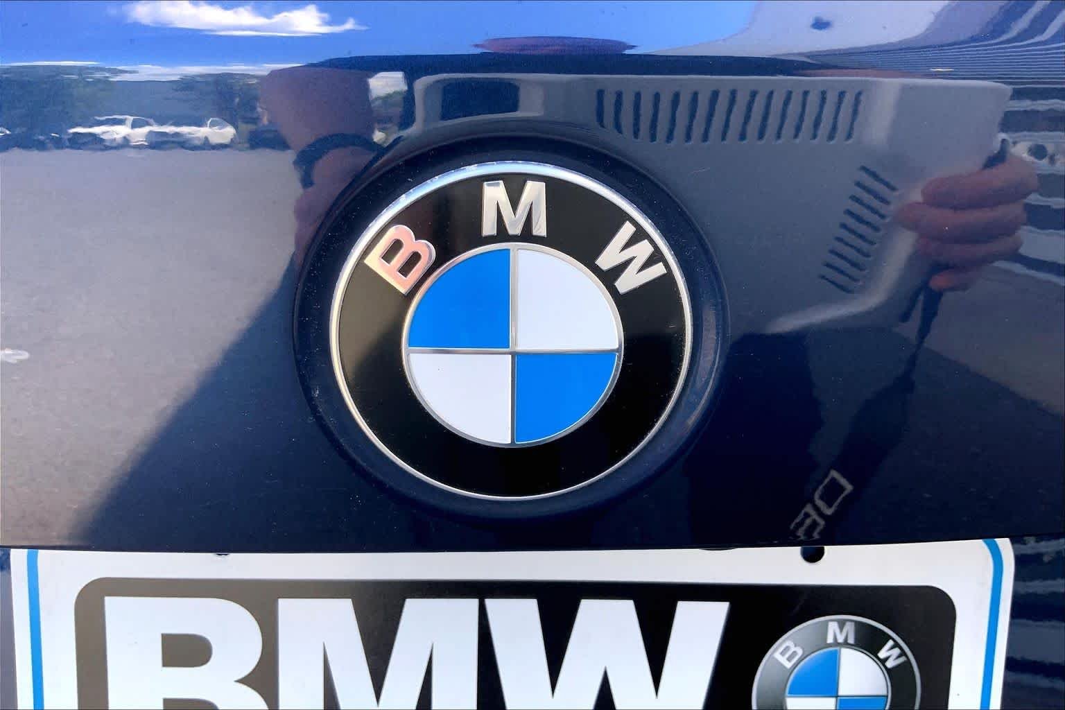 Used 2017 Estoril Blue Metallic BMW 230i xDrive image 9