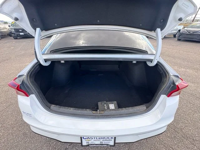 Used 2023 White Kia GT-Line image 24
