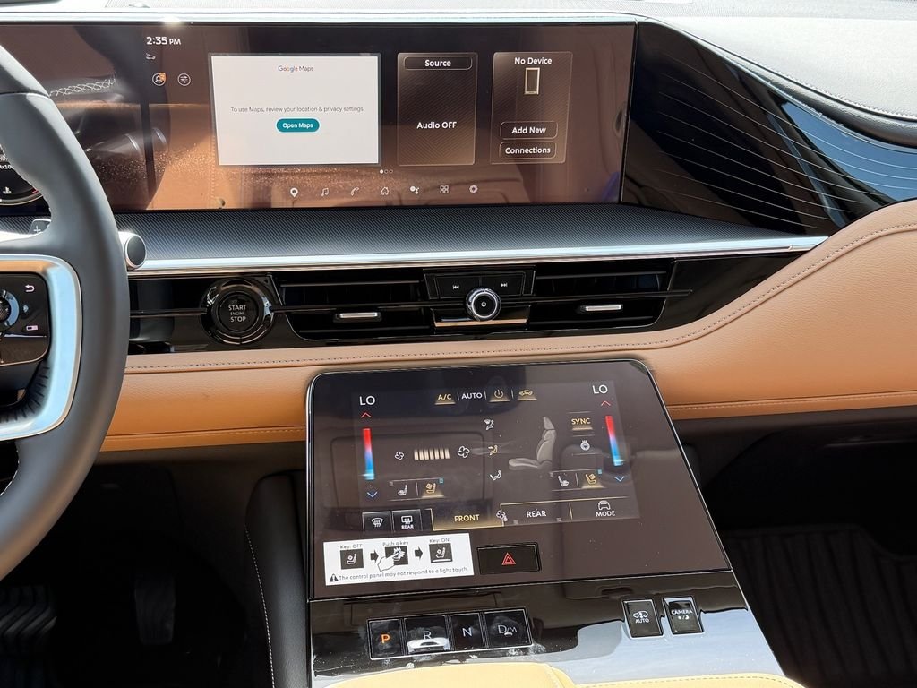 New 2027 RADIANT WHITE INFINITI Luxe 2WD image 18
