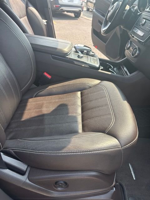 Used 2019 Black Mercedes-Benz GLS 450 image 32