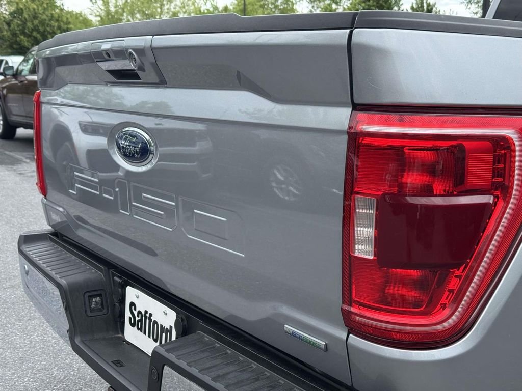 Used 2021 Silver Ford XLT image 10