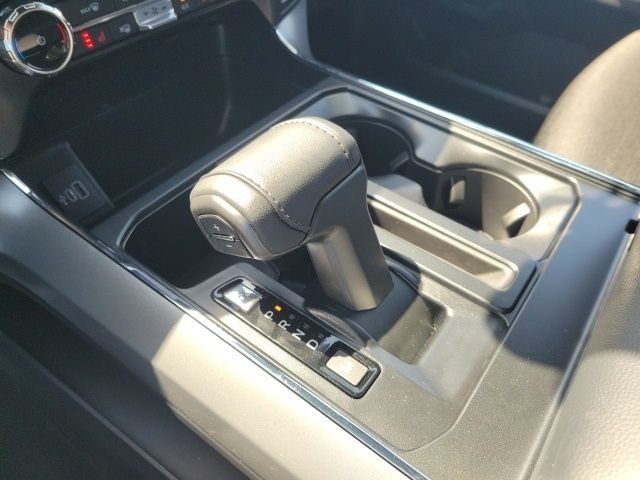New 2026 Silver Ford XLT image 10