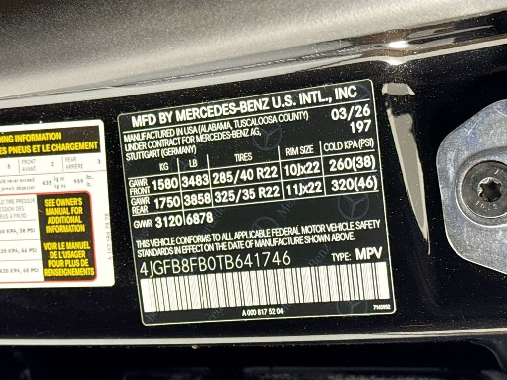 New 2026 Obsidian Black Metallic Mercedes-Benz GLE 580 image 34