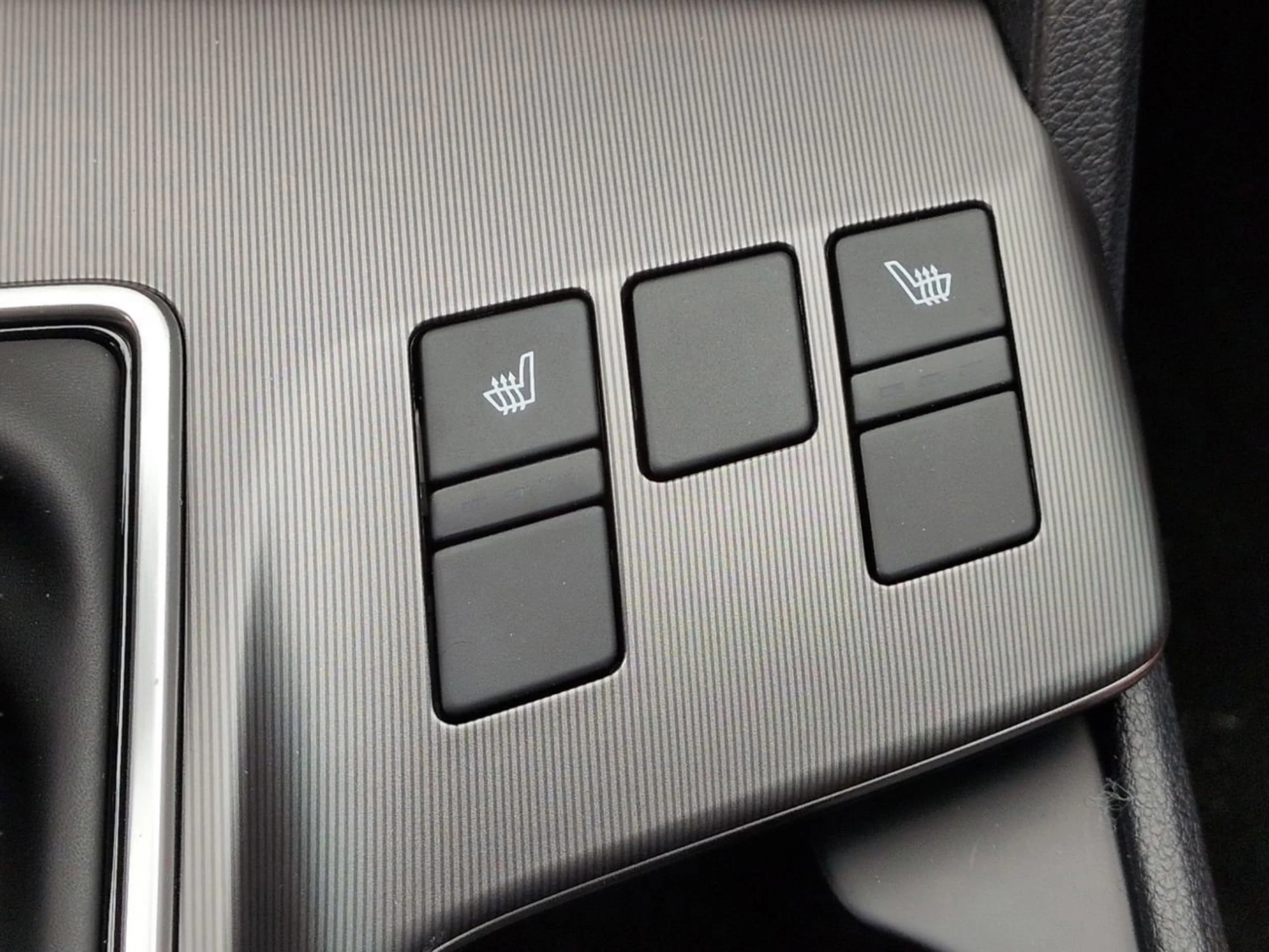 New 2026 Wolf Gray Kia SX image 43