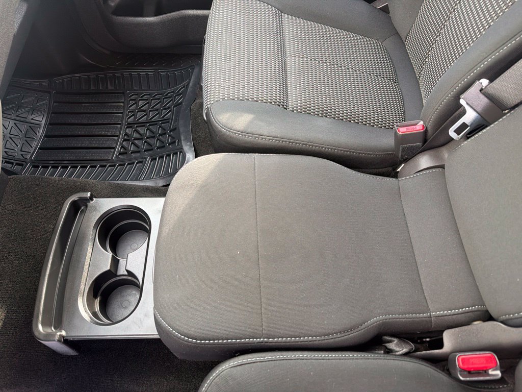 Used 2012 White Ford XLT image 31