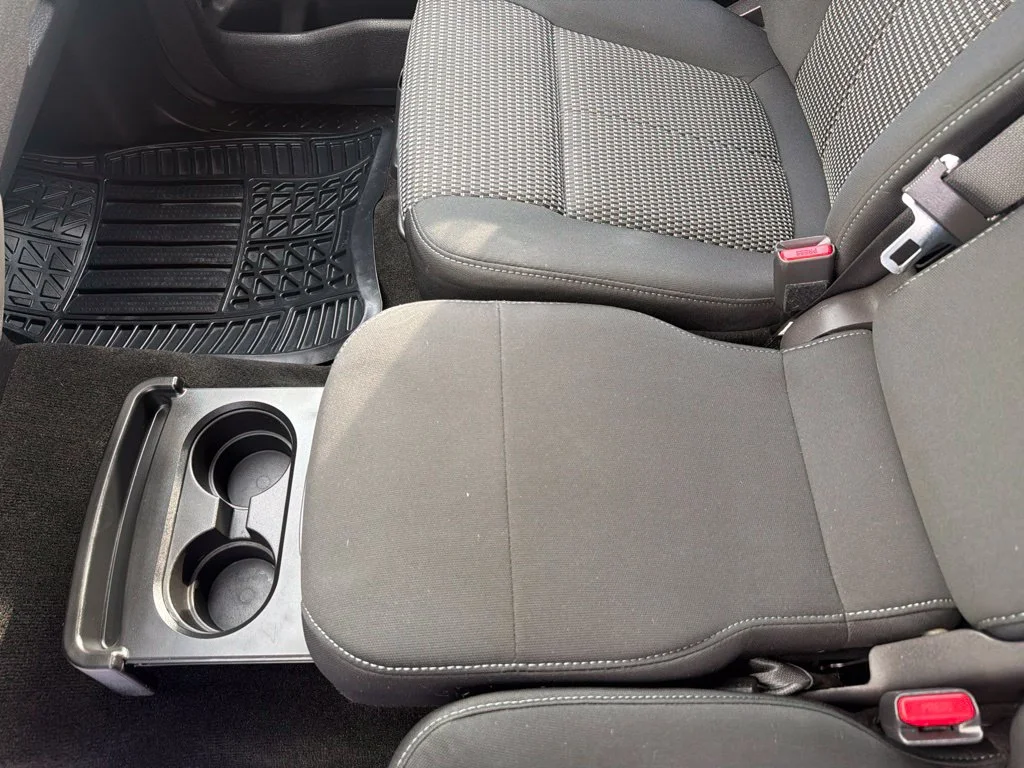Used 2012 White Ford XLT image 31