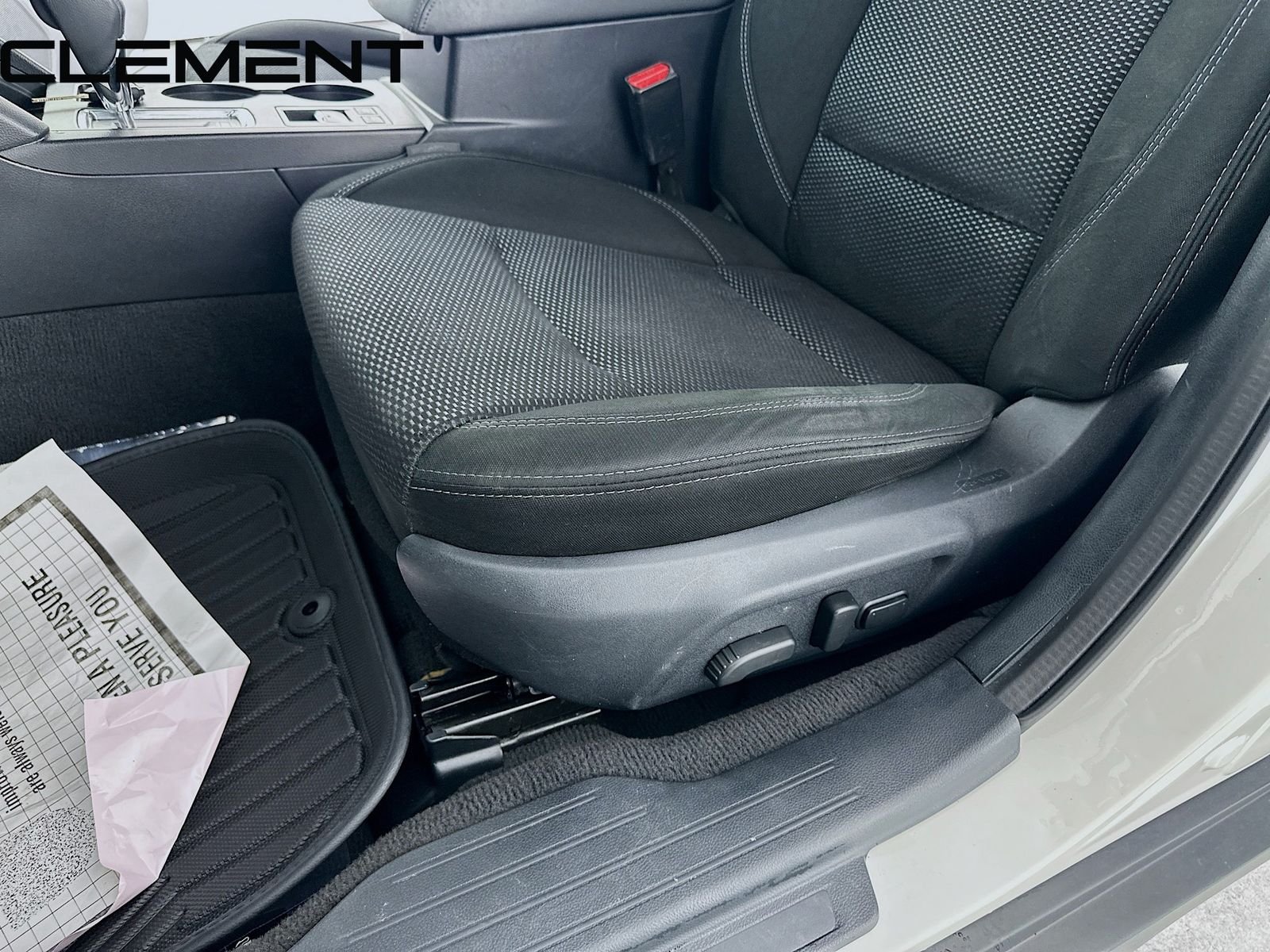 2019 Subaru Outback Premium - Photo 28