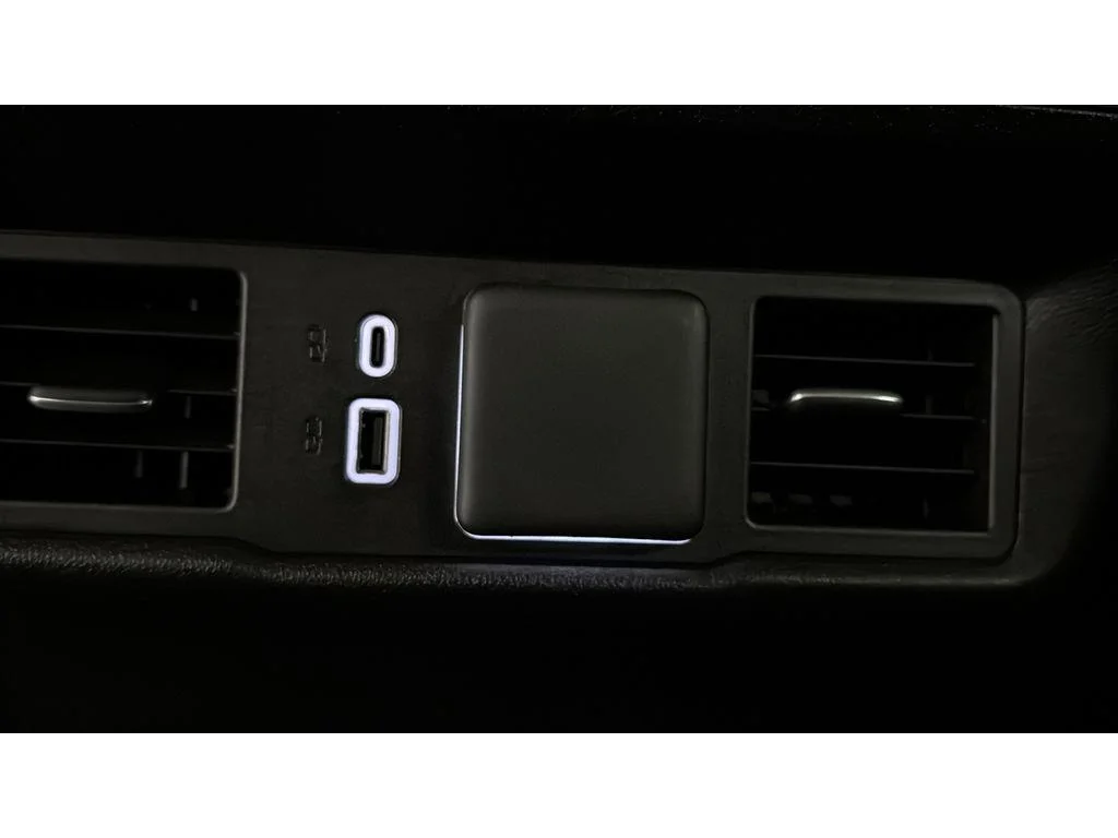 Used 2025 Summit White Chevrolet LT image 33