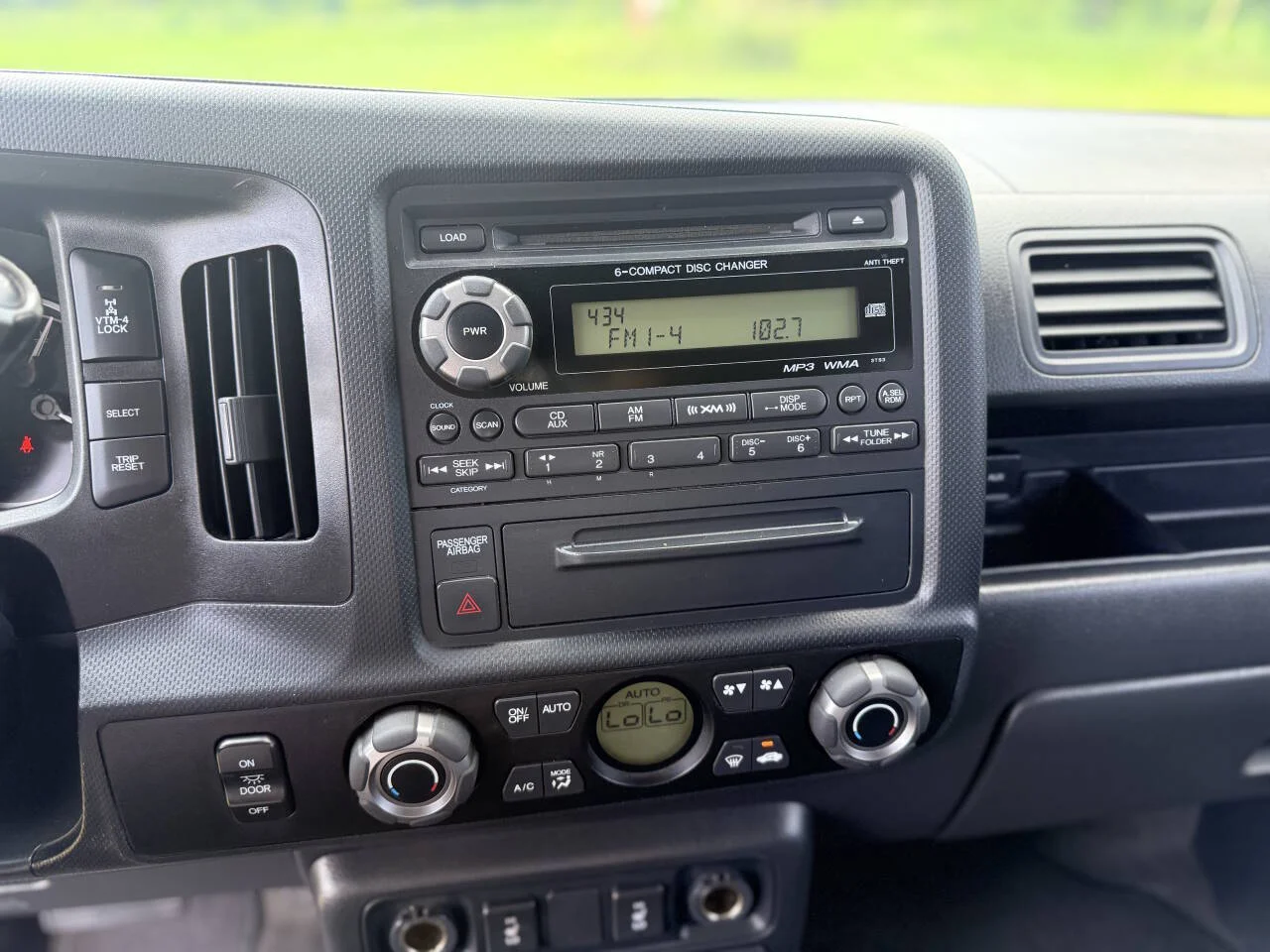 Used 2013 Gray Honda RTL 4x4 4dr Crew Cab image 20