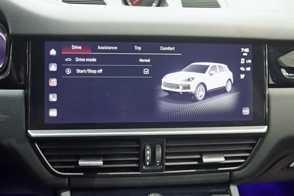 2022 Porsche Cayenne Platinum Edition - Photo 23