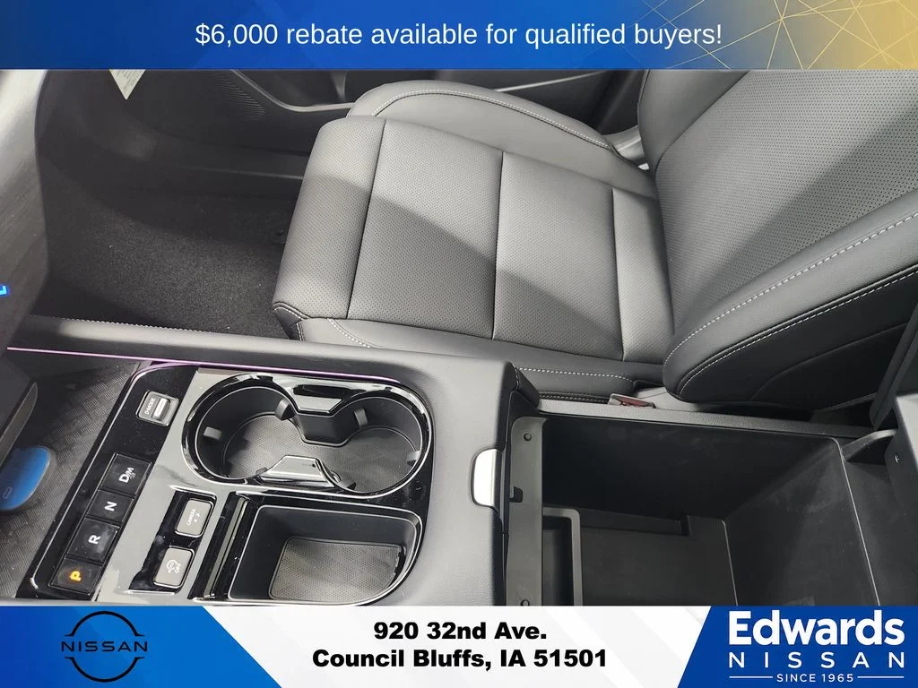 New 2026 Everest White Pearl TriCoat Nissan SL image 35