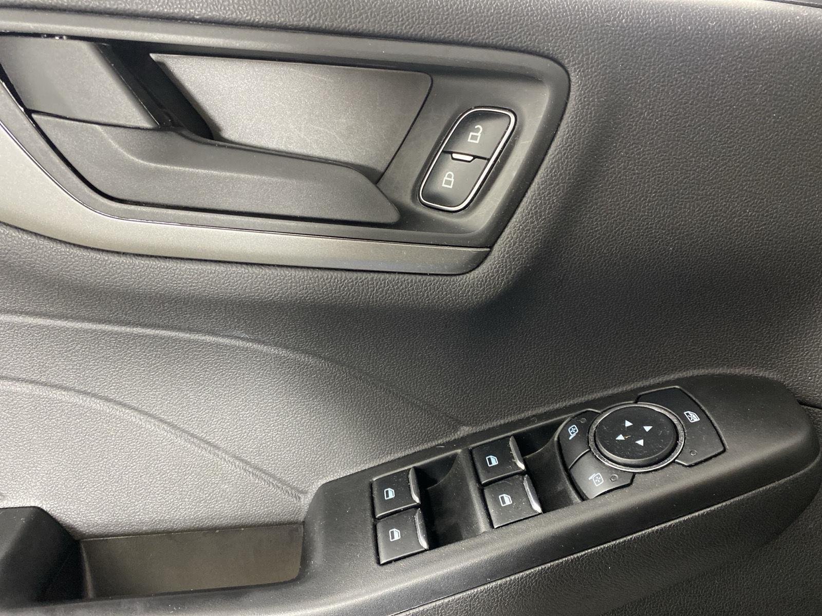 Used 2023 Iconic Silver Ford Active image 12