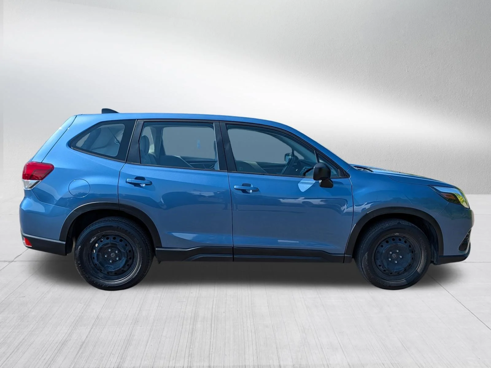 Used 2024 Horizon Blue Pearl Subaru 4DR CVT image 8