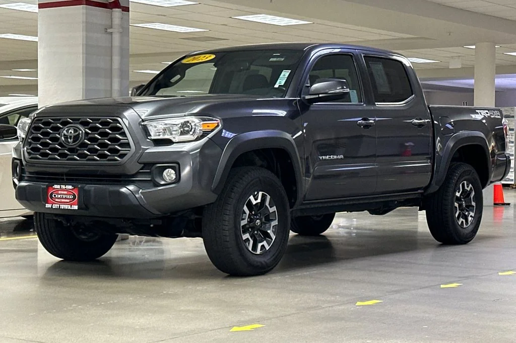 2023 Toyota Tacoma SR - Photo 8