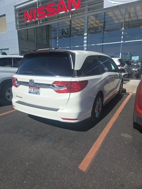 Used 2018 White Honda EX-L image 5