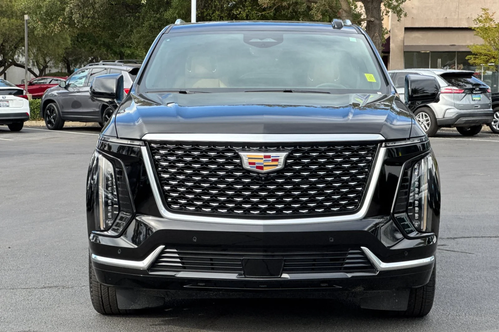 2025 Cadillac Escalade Premium Luxury - Photo 8