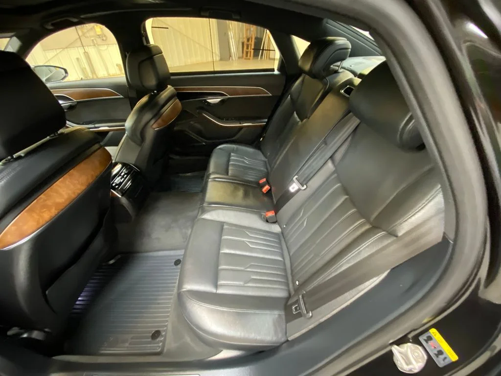 Used 2019  Audi L 55 image 24