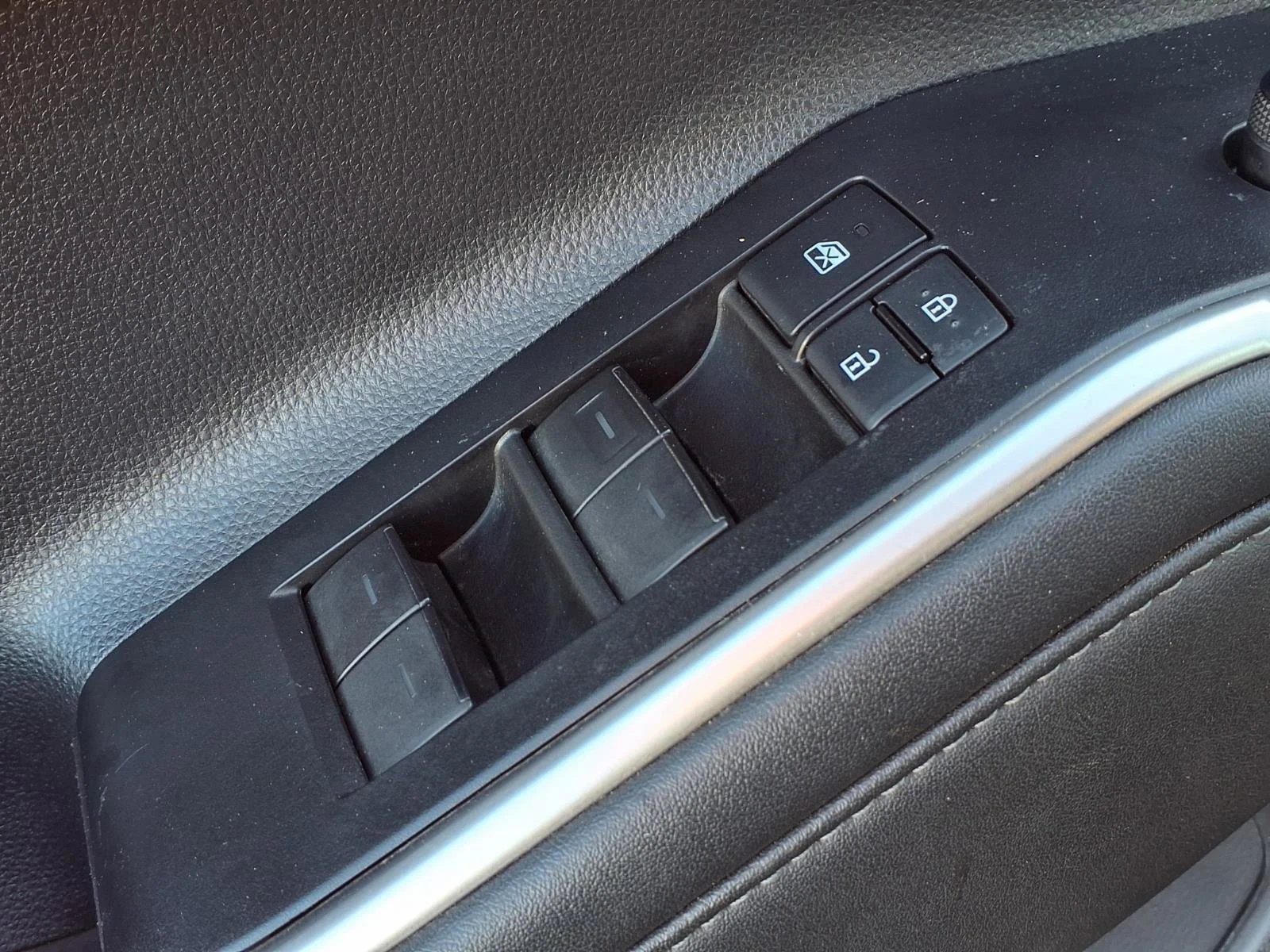 2021 Toyota Highlander XLE - Photo 20