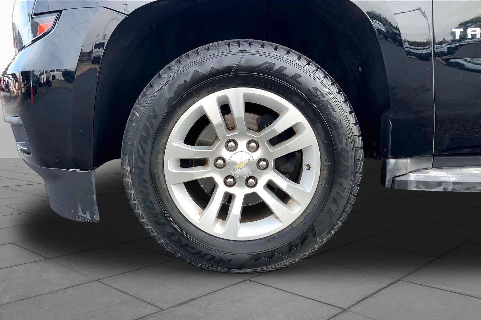 Used 2015 Black Chevrolet LS image 11