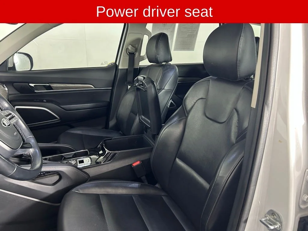 Certified Used 2021 White Kia EX image 10