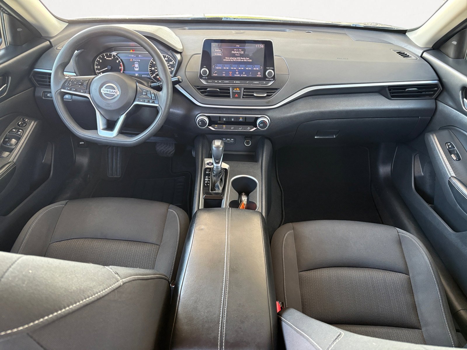 Used 2022 Storm Blue Metallic Nissan 2.5 SV image 4