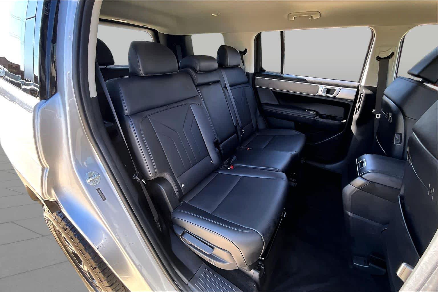 Used 2024 Shimmering Silver Hyundai XRT image 20