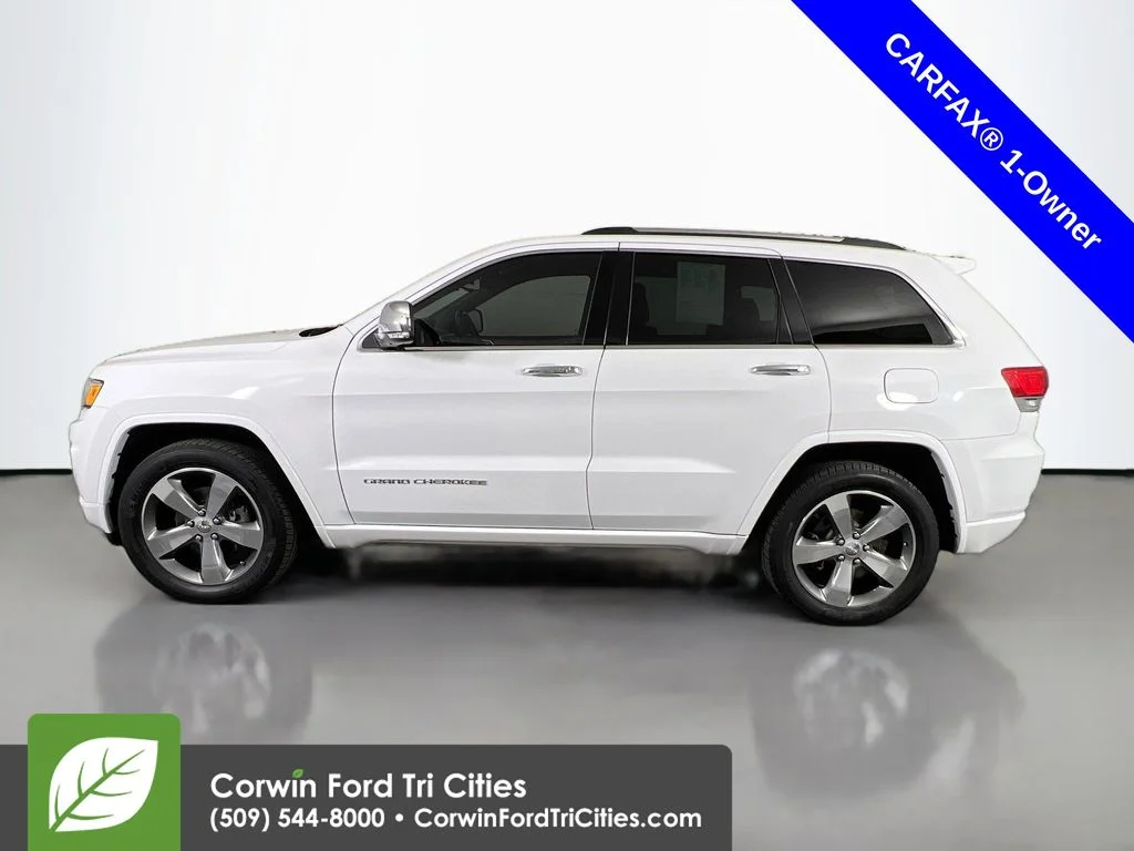 Used 2015 Bright White Clearcoat Jeep Overland image 6