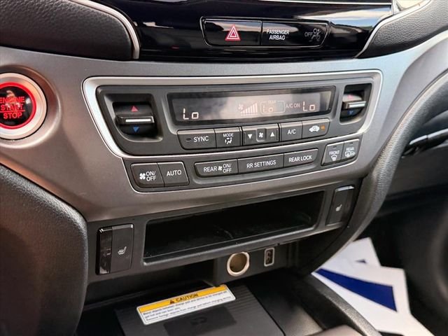 Used 2022 White Honda Special Edition image 22