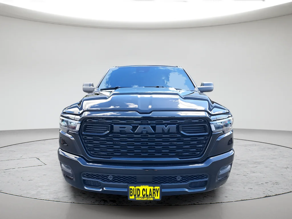 New 2026 Diamond Black Crystal Pearlcoat RAM Express image 8