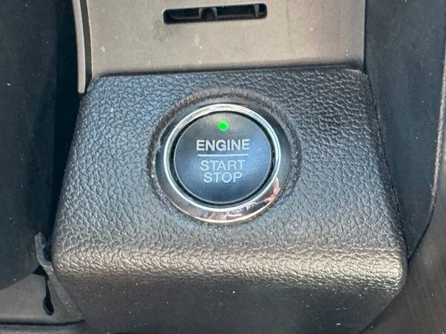 Used 2018 Black Ford Limited image 38