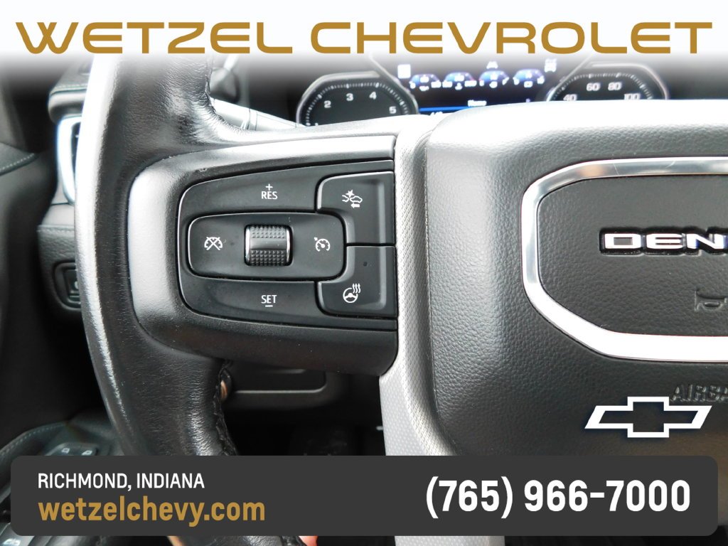Used 2021 White GMC Denali image 42