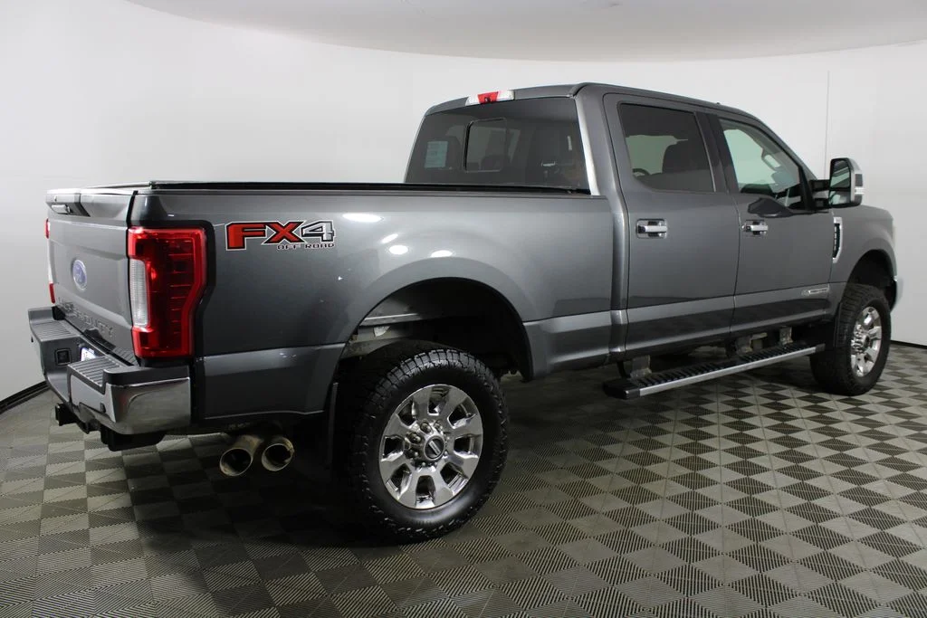 Used 2019 Gray Ford Lariat image 5