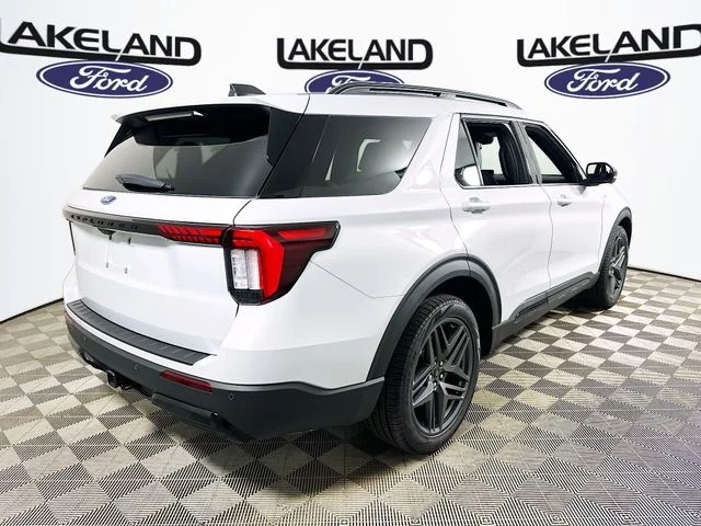 New 2026 Ford Explorer ST-Line