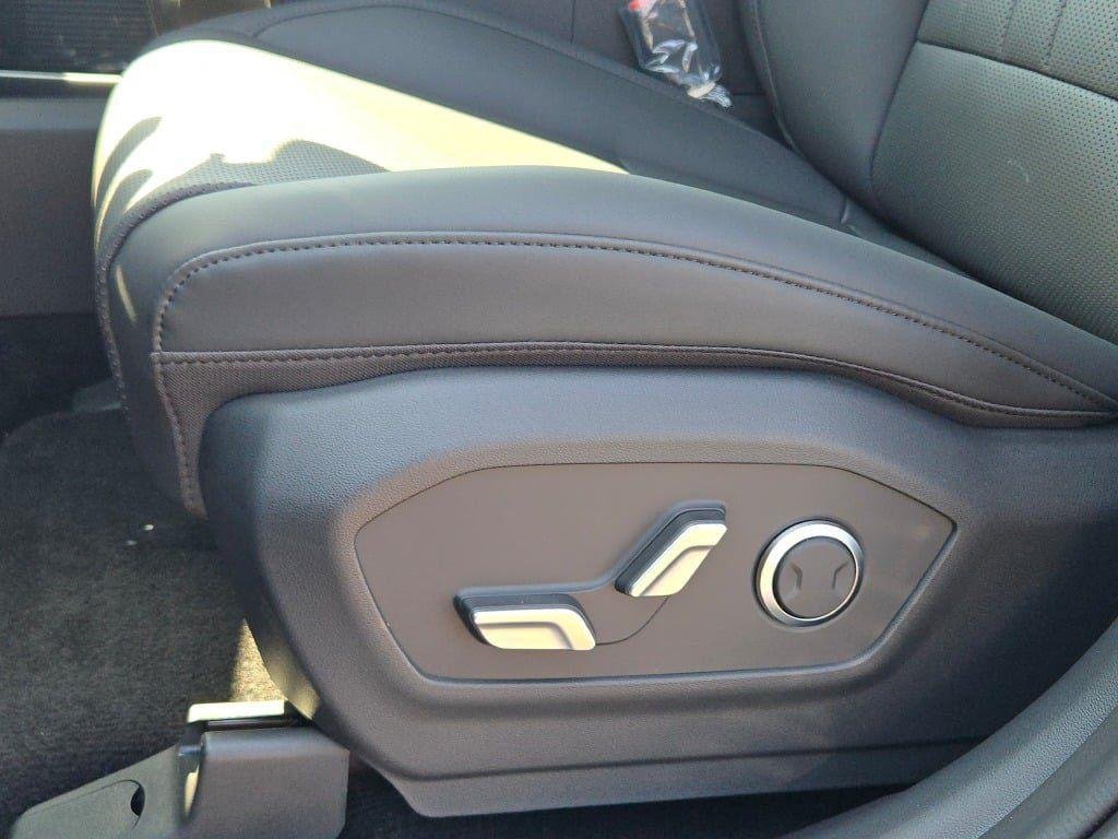New 2026 Green Hyundai SEL image 20