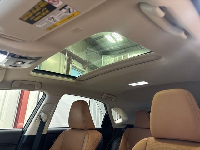 Used 2021 Atomic Silver Lexus 300 Base image 35