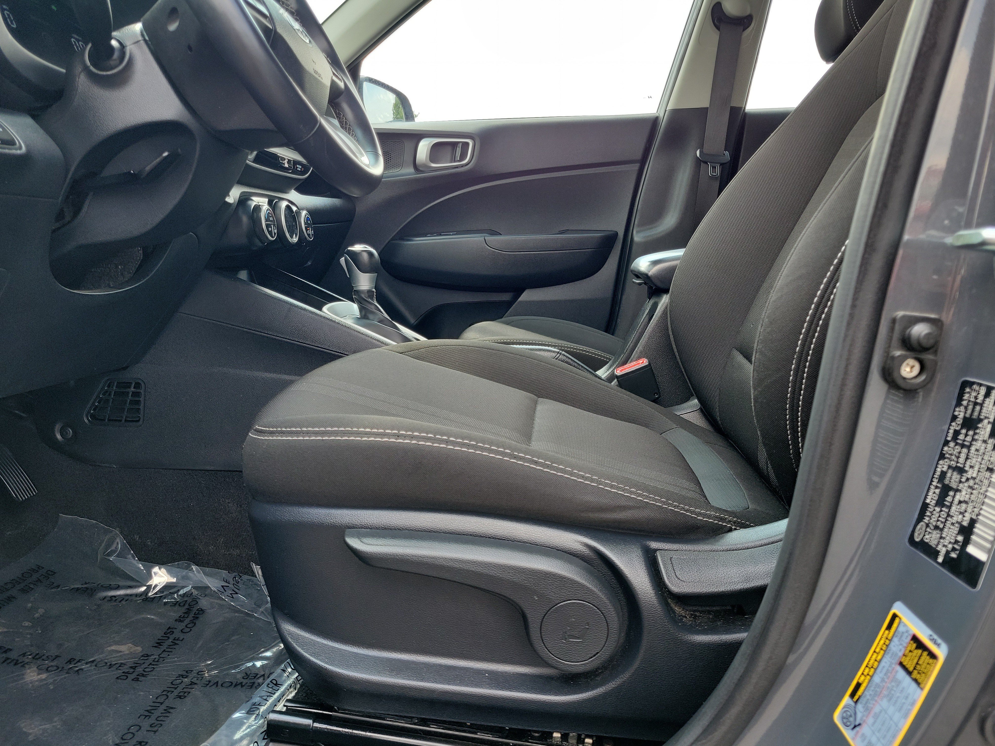 Certified Used 2025 Ecotronic Gray Hyundai SEL image 16