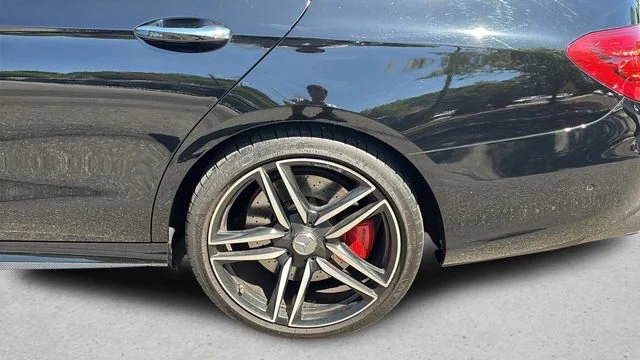 Used 2020 Black Mercedes-Benz S 4MATIC® image 34