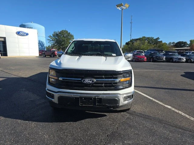 Used 2025 White Ford XLT image 8