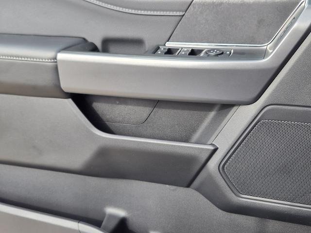 New 2026 Oxford White Ford XLT image 35