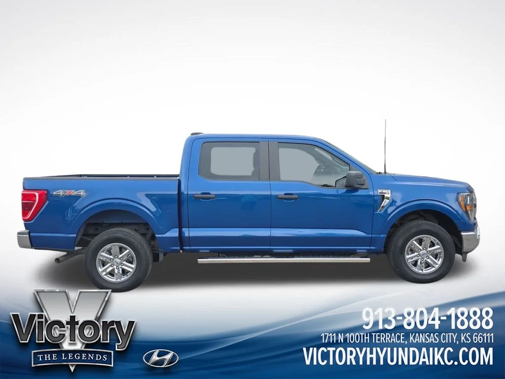 Used 2023 Blue Ford XLT image 17
