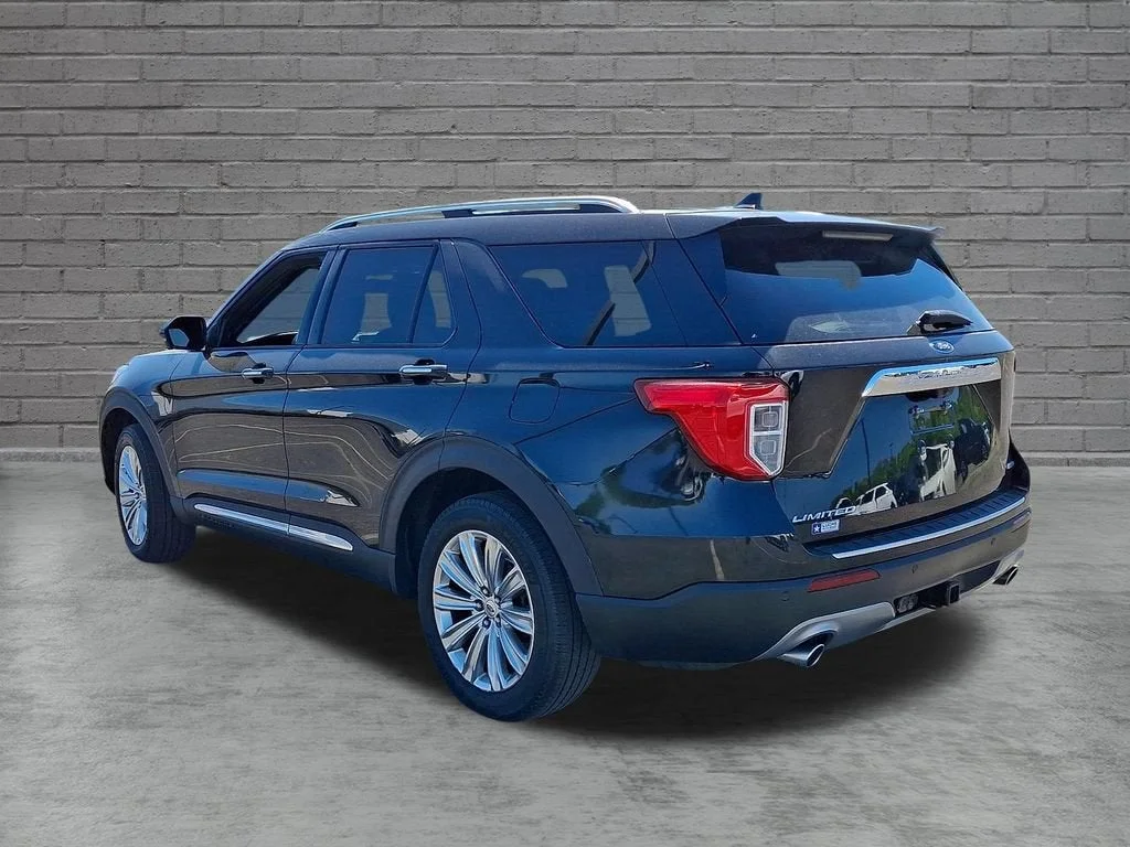 Used 2020 Black Ford Limited image 37