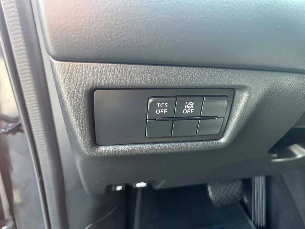 Used 2020 Jet Black Mica Mazda Touring image 17