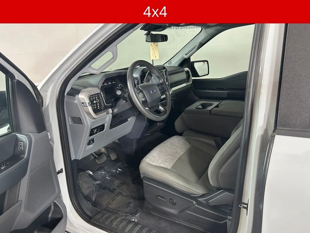 Used 2023 White Ford XLT image 8