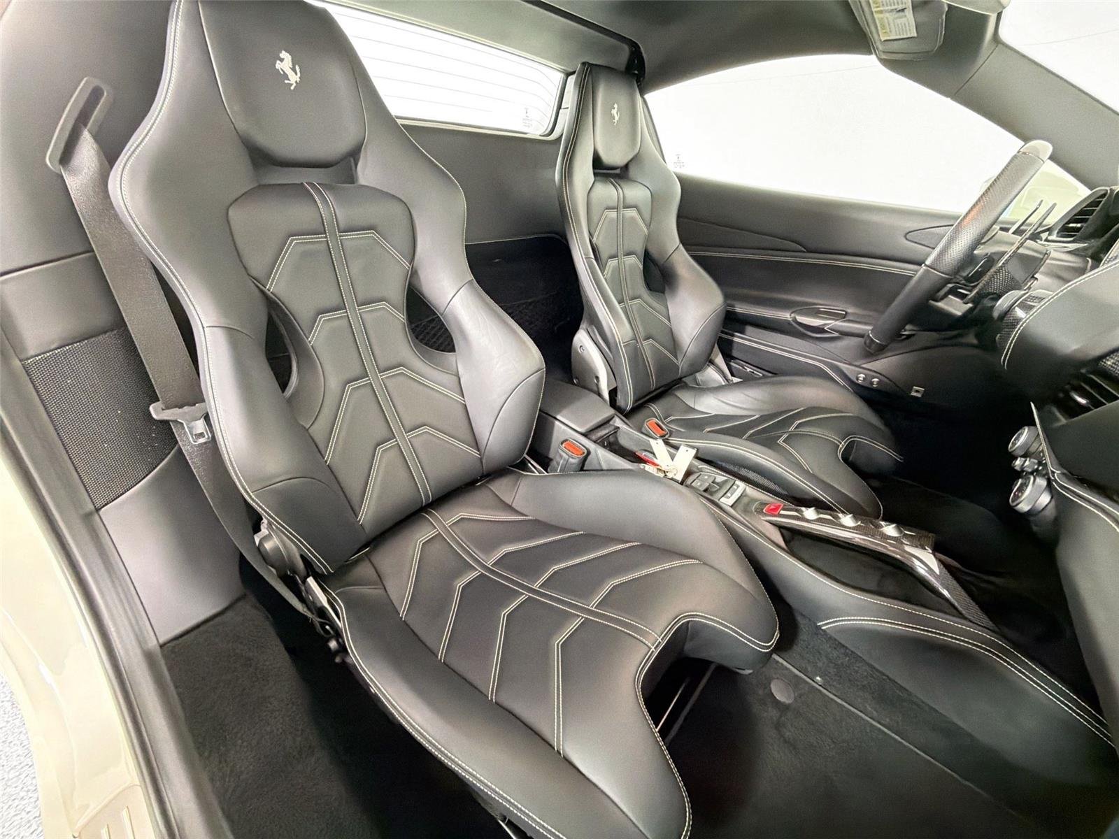 Used 2018 Bianco Avus Ferrari Base image 24